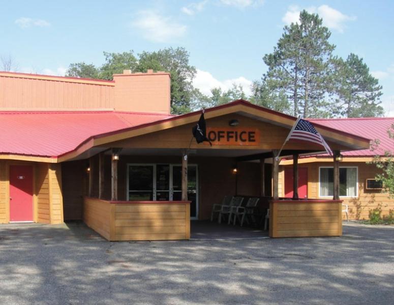 Hiawatha Lodge Inn Eagle River Kültér fotó